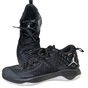 #45 Men's Jordan Extra Fly basketball shoe anthracite white/black size 9
